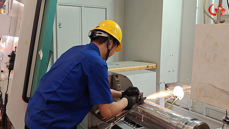 礦山液壓桿活柱激光熔覆修復加工